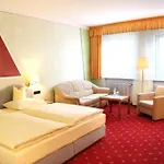 Hotel-garni Goldener Schwan Hotel 3*