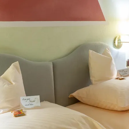 Hotell Hotel-garni Goldener Schwan Bad Windsheim