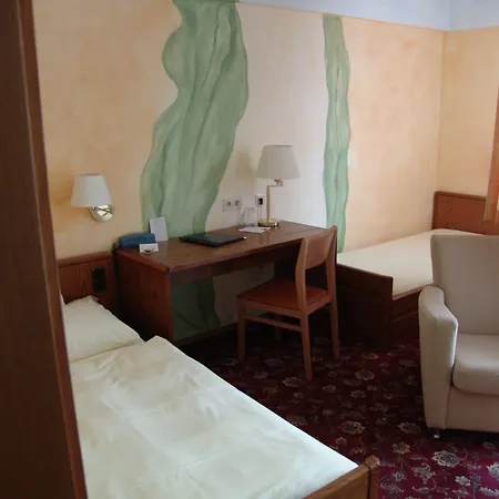Hotel-garni Goldener Schwan Hotell Bad Windsheim