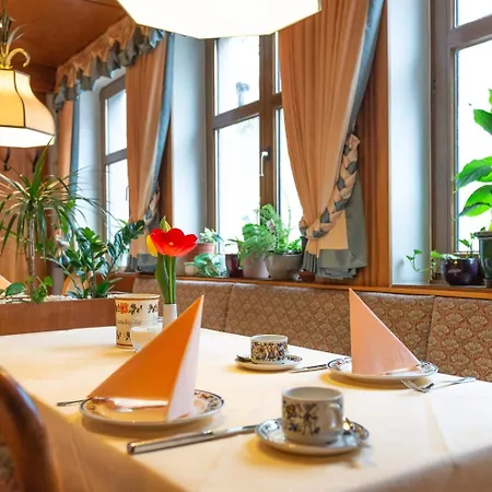 Hotel-garni Goldener Schwan Hotell Bad Windsheim