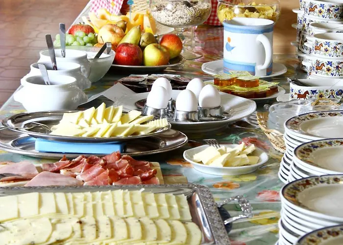 Hotel-garni Goldener Schwan Hotel 3*