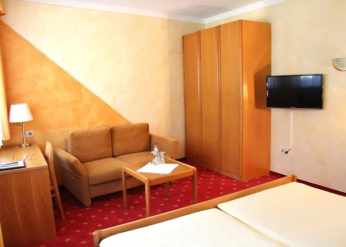 Hotel-garni Goldener Schwan באד וינדסהיים